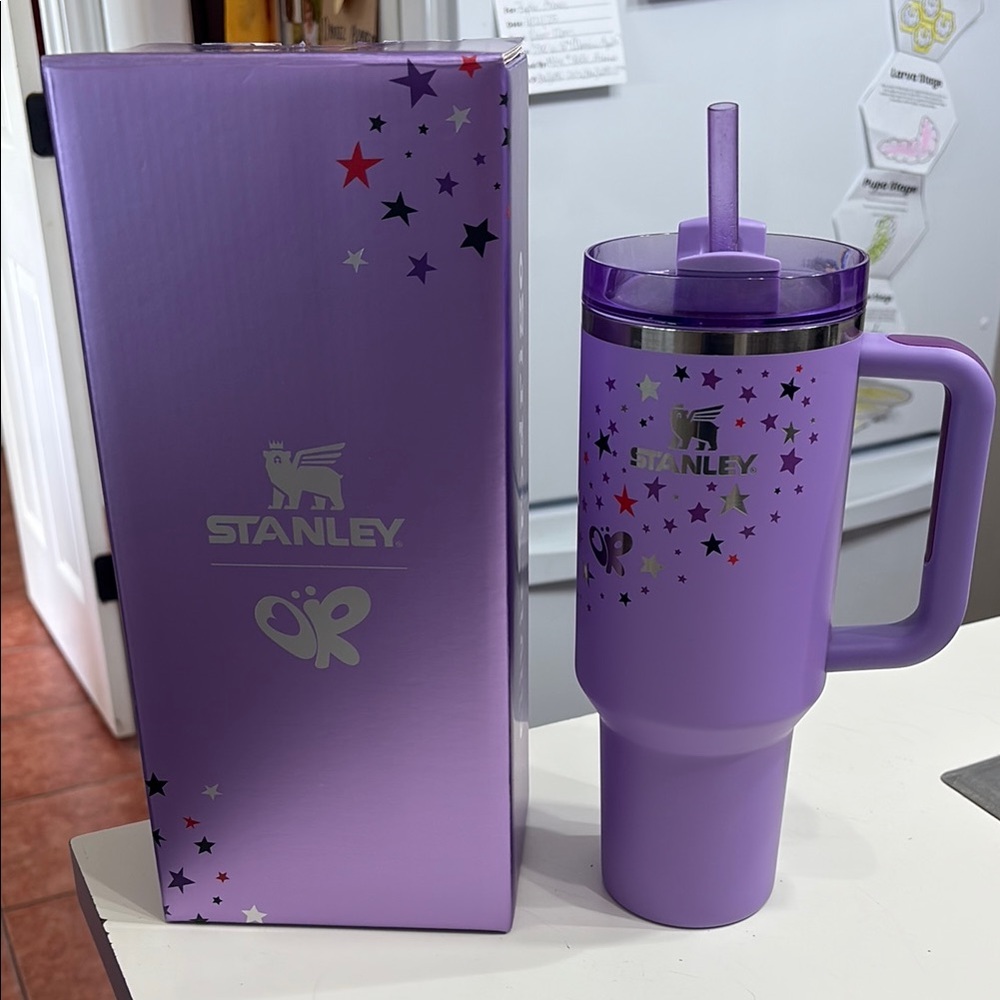 Olivia Rodrigo Stanley cup 40 ounces